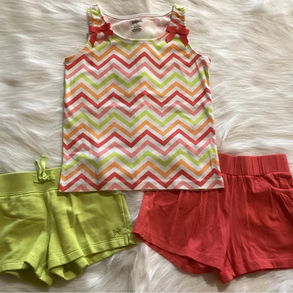 Gymboree short set